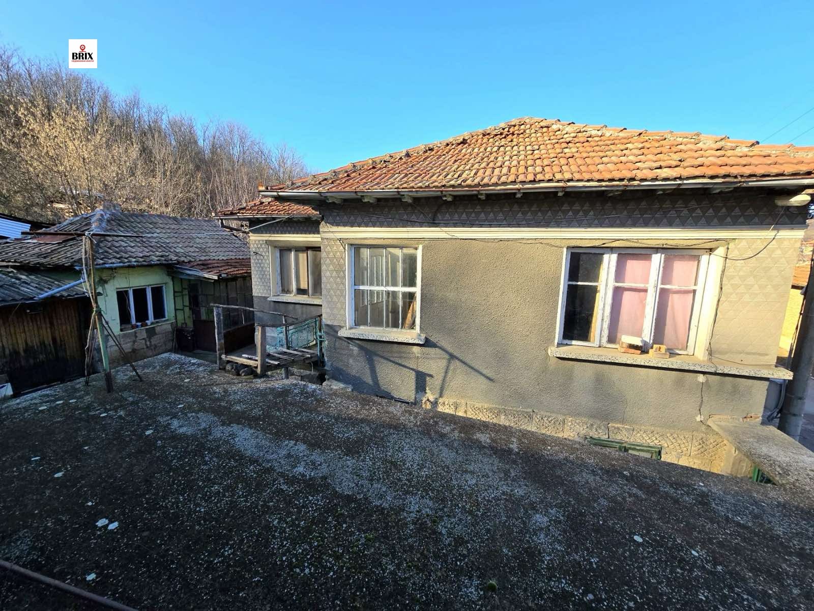 Продава КЪЩА, с. Мечка, област Русе, снимка 2 - Къщи - 49311419