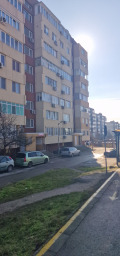 Продава 1-СТАЕН, град Варна, Възраждане 1 • 110000 € / 215141.30 лв. • 10521659 9