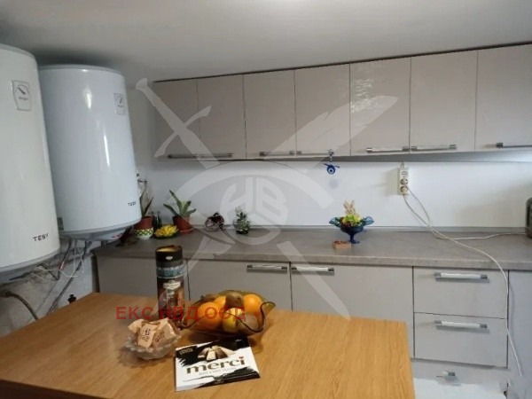 Na sprzedaż  Dom region Płowdiw , Kriczim , 250 mkw | 40581442 - obraz [8]