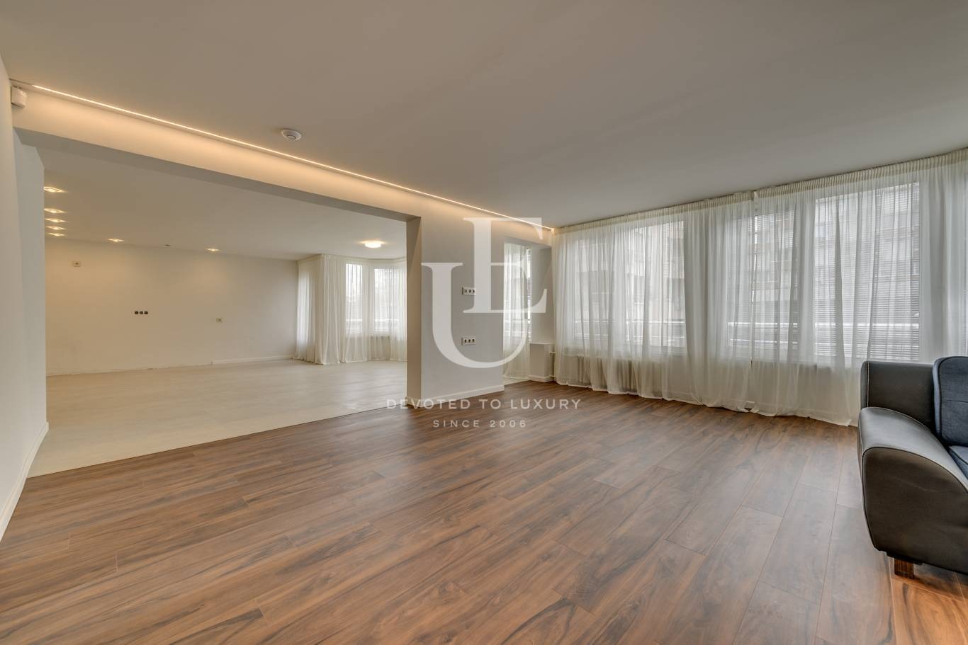 Продава 4-СТАЕН, гр. София, Лозенец, снимка 5 - Апартаменти - 54235103