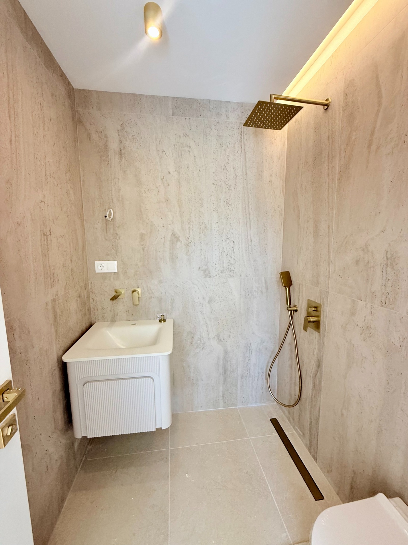 Продава МНОГОСТАЕН, гр. София, Кръстова вада, снимка 6 - Апартаменти - 55728893