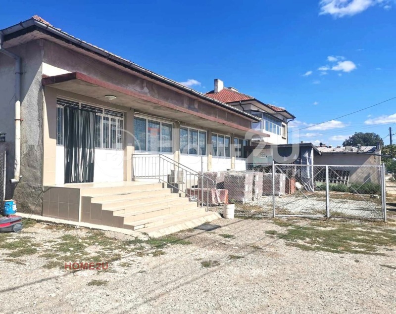 Продава МАГАЗИН в област Добрич, гр. Генерал Тошево - 485 кв.м / 139 990 € » 273 796.64 лв., HOME2U