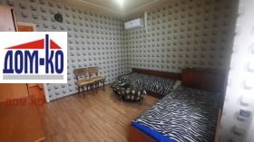 1 chambre Okrajna bolnitsa, Pazardjik 4