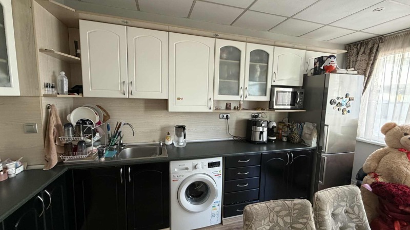 Продава 4-СТАЕН, гр. Варна, Конфуто, снимка 2 - Апартаменти - 52533239