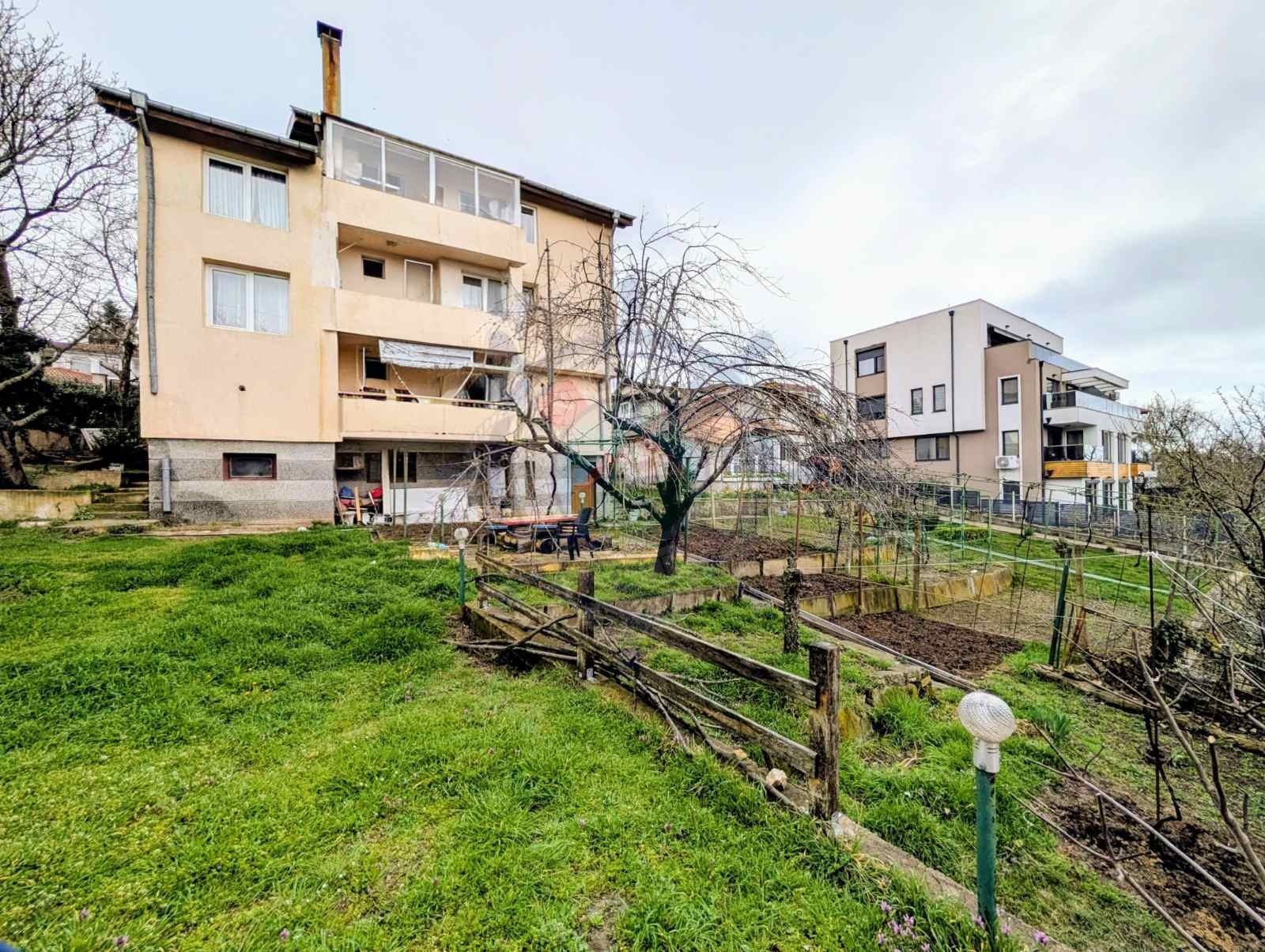 Продава КЪЩА, гр. Варна, м-т Евксиноград, снимка 2 - Къщи - 47218400