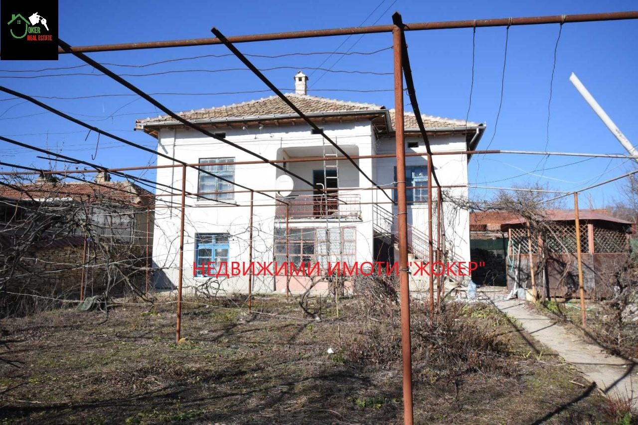 Продава КЪЩА, с. Долна Липница, област Велико Търново, снимка 2 - Къщи - 55191751