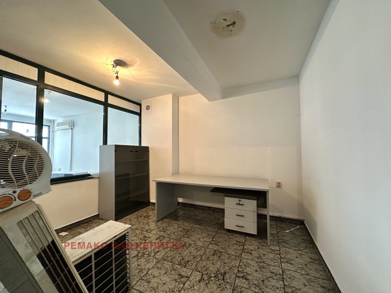 À venda  Mais de 3 quartos Veliko Tarnovo , Centar , 139 m² | 95958122 - imagem [7]