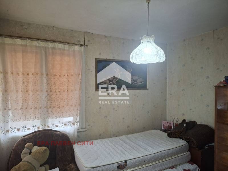 Продава КЪЩА, с. Биволаре, област Плевен, снимка 6 - Къщи - 52261586