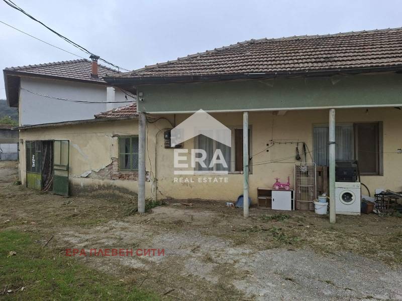 Продава КЪЩА, с. Биволаре, област Плевен, снимка 4 - Къщи - 52261586