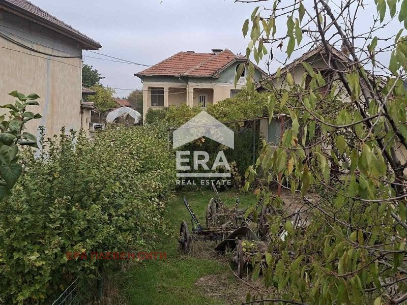 Продава КЪЩА, с. Биволаре, област Плевен, снимка 2 - Къщи - 52261586