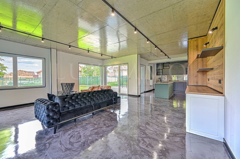 Продава КЪЩА, гр. София, с. Лозен, снимка 3 - Къщи - 52322937