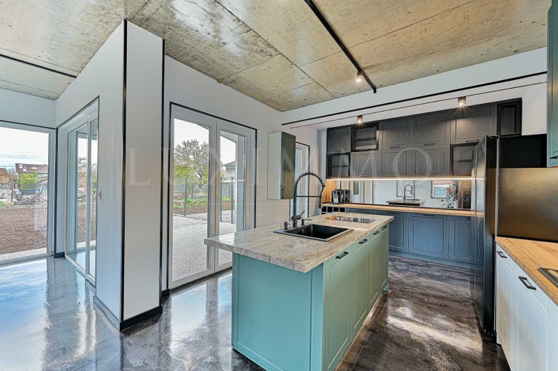 Продава КЪЩА, гр. София, с. Лозен, снимка 9 - Къщи - 52322937