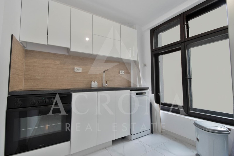 Продава КЪЩА, гр. Пловдив, Център, снимка 4 - Къщи - 52366290