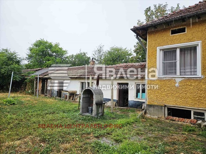 Продава КЪЩА, с. Телиш, област Плевен, снимка 4 - Къщи - 53238164