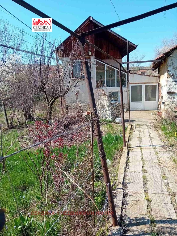 Продава КЪЩА, гр. Бобов дол, област Кюстендил, снимка 11 - Къщи - 54819359
