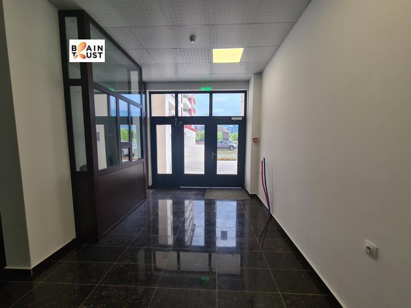 In vendita  Ufficio Sofia , Mladost 2 , 1095 mq | 35960893 - Immagine [7]