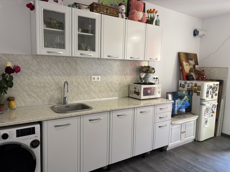 Продава 2-СТАЕН в град Варна, Аспарухово - 44 кв.м / 86 000 € » 168 201.38 лв., РЕМАКС АКТИВ