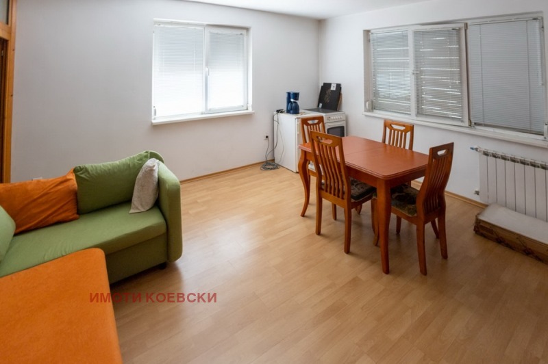 Продава 1-СТАЕН, гр. София, Люлин 9, снимка 2 - Апартаменти - 52524013