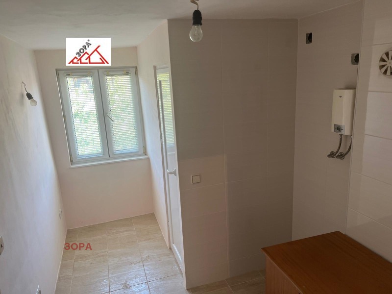 Продава  3-стаен град Враца , Център , 92 кв.м | 74353899 - изображение [12]