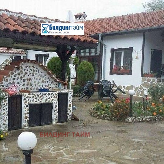 Продава КЪЩА, с. Радко Димитриево, област Шумен, снимка 1 - Къщи - 44161649