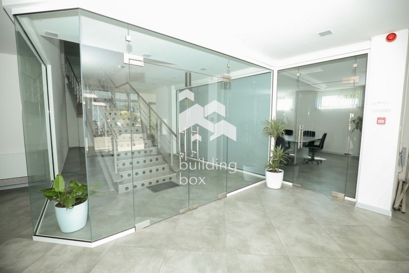 Продава МАГАЗИН, гр. София, Витоша, снимка 2 - Магазини - 53087773