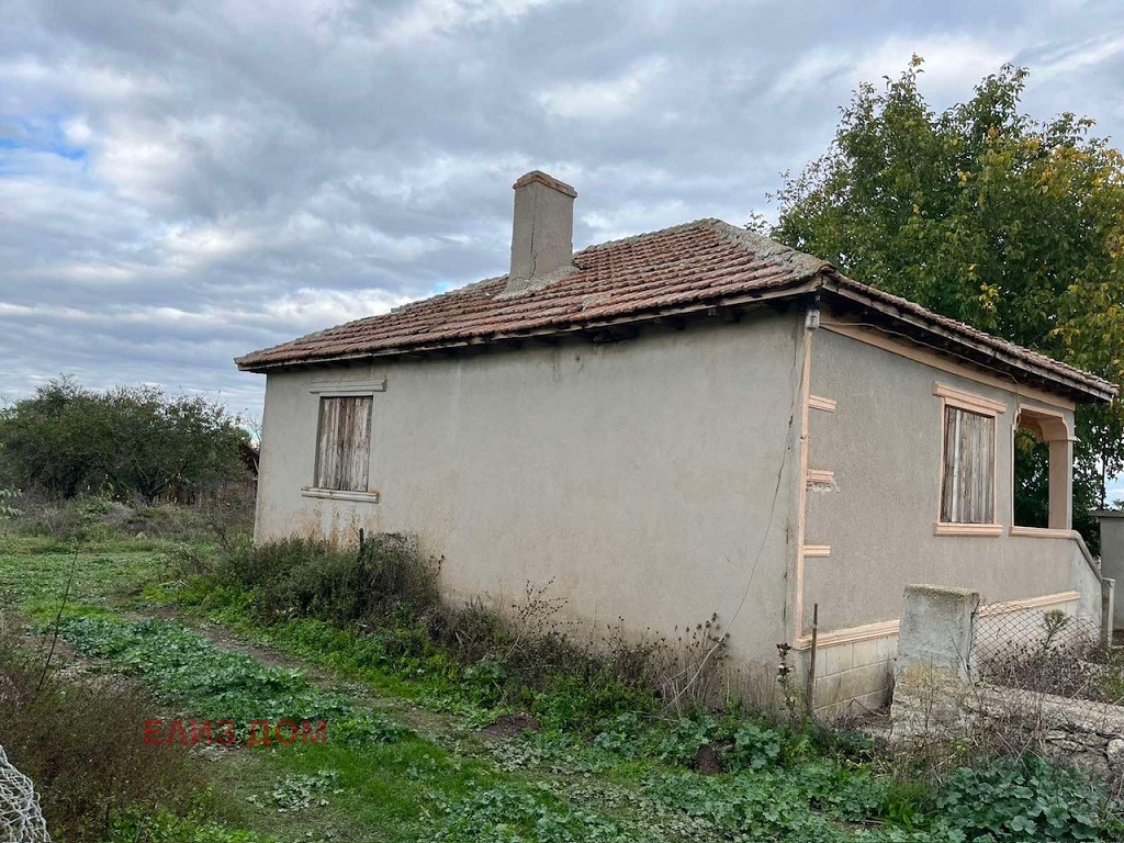 Продава КЪЩА, с. Видно, област Добрич, снимка 2 - Къщи - 53175482