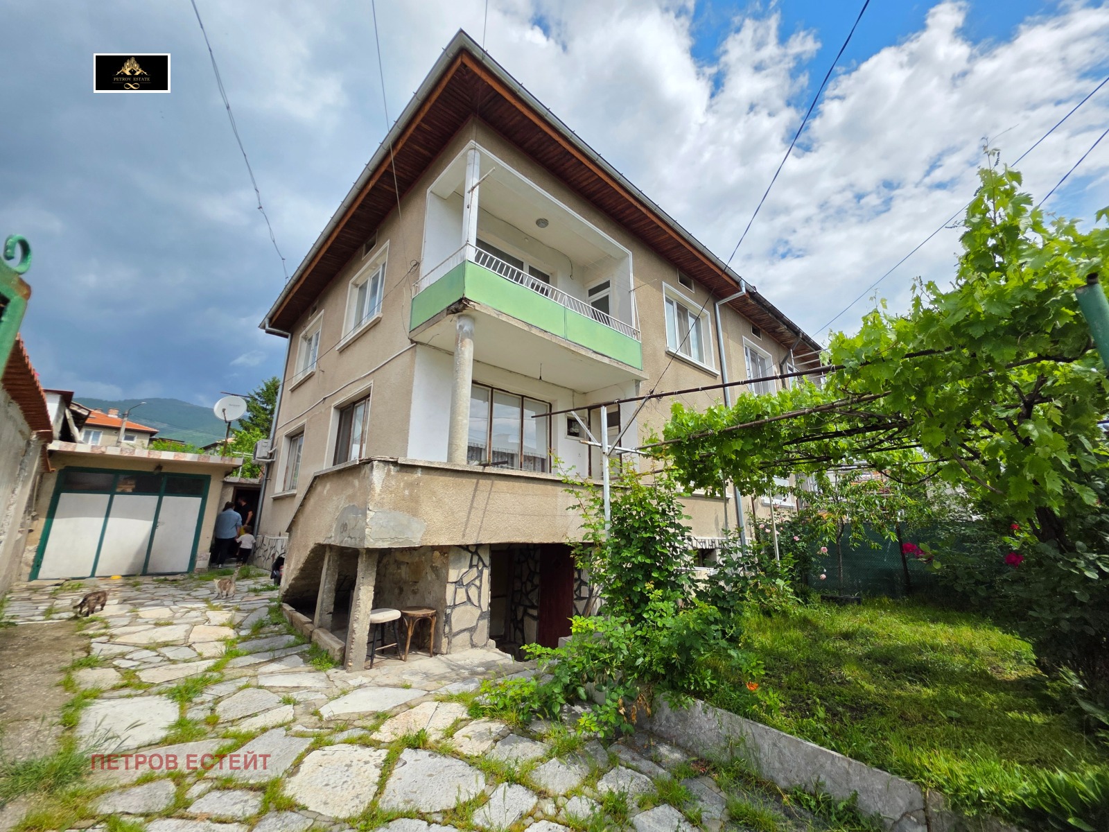 Продава КЪЩА, гр. Велинград, област Пазарджик