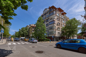 2 dormitoare Țentâr, Burgas