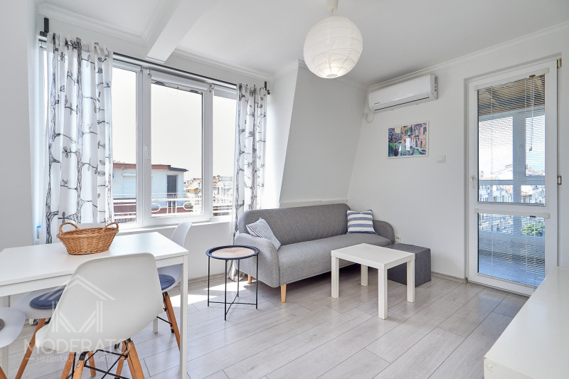 Myytävänä  2 makuuhuonetta Burgas , Tsentar , 75 neliömetriä | 12424274 - kuva [5]