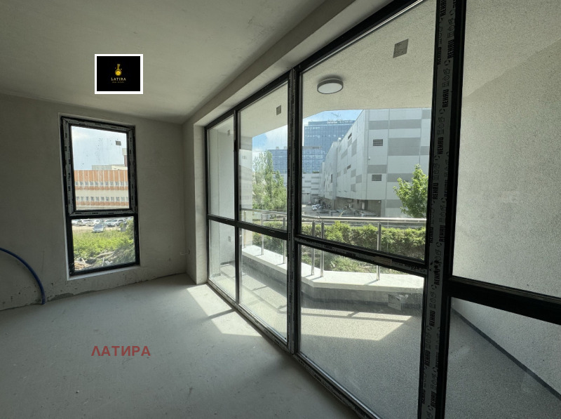 Продаја  2 спаваће собе Софија , Полигона , 127 м2 | 92179465