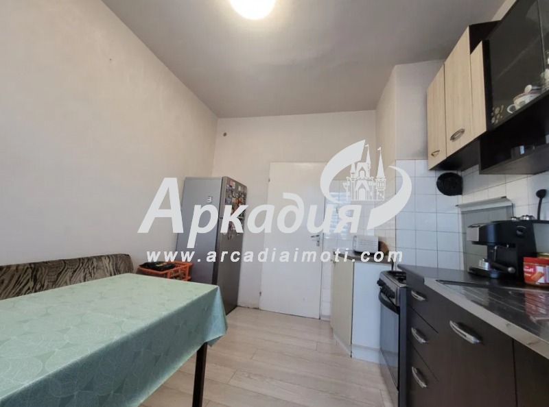 For Sale  2 bedroom Plovdiv , Komatevo , 86 sq.m | 77007231 - image [7]