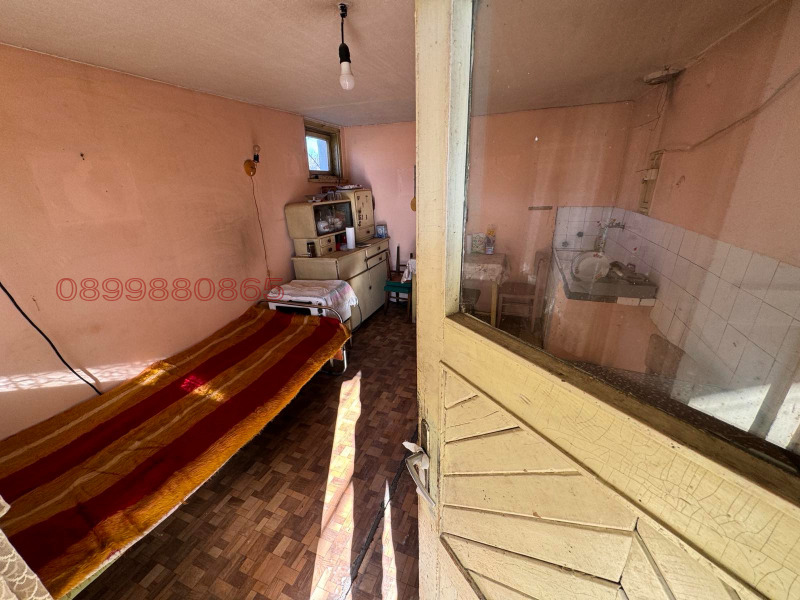 Продава КЪЩА, с. Баница, област Враца, снимка 14 - Къщи - 52782274