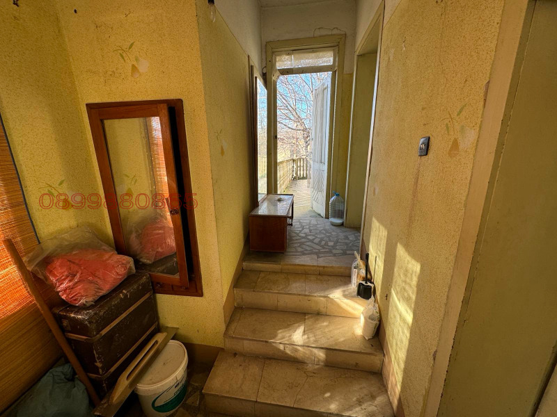 Продава КЪЩА, с. Баница, област Враца, снимка 3 - Къщи - 52782274