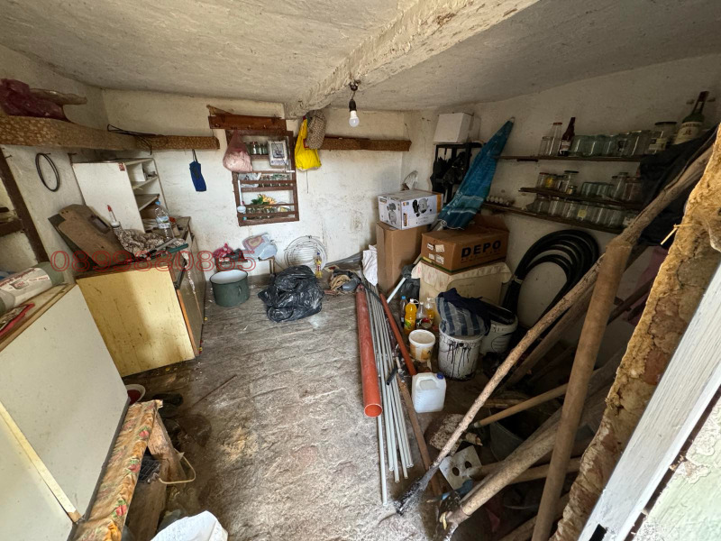 Продава КЪЩА, с. Баница, област Враца, снимка 13 - Къщи - 52782274