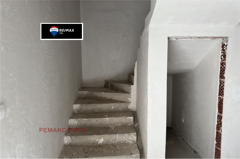 Продава КЪЩА, гр. София, м-т Камбаните, снимка 8 - Къщи - 53269150