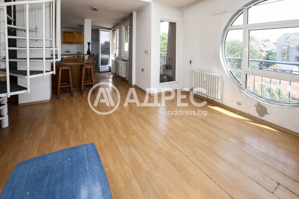 Продава 3-СТАЕН, гр. София, Център, снимка 2 - Апартаменти - 54604292