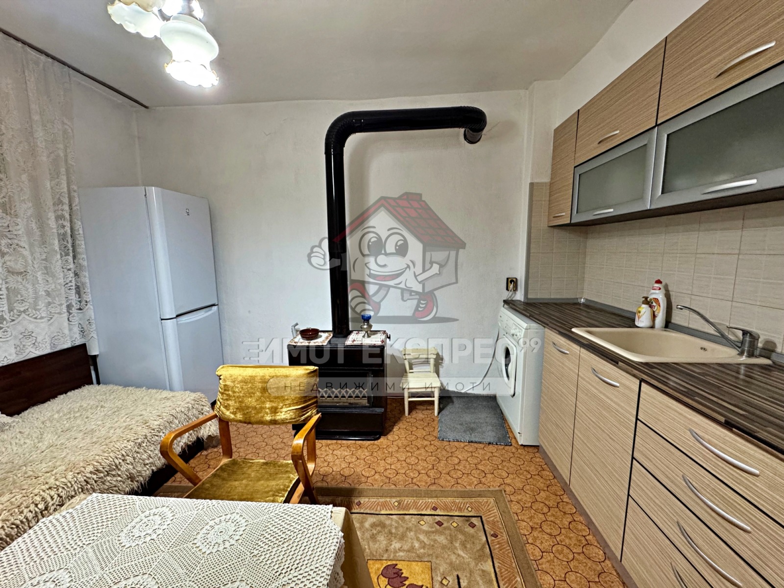 Продава ЕТАЖ ОТ КЪЩА, гр. Асеновград, област Пловдив, снимка 5 - Етаж от къща - 55789879