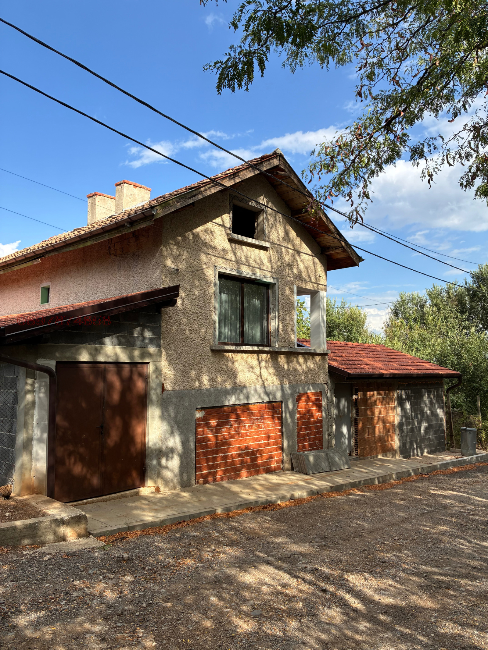 Продава КЪЩА, с. Таваличево, област Кюстендил
