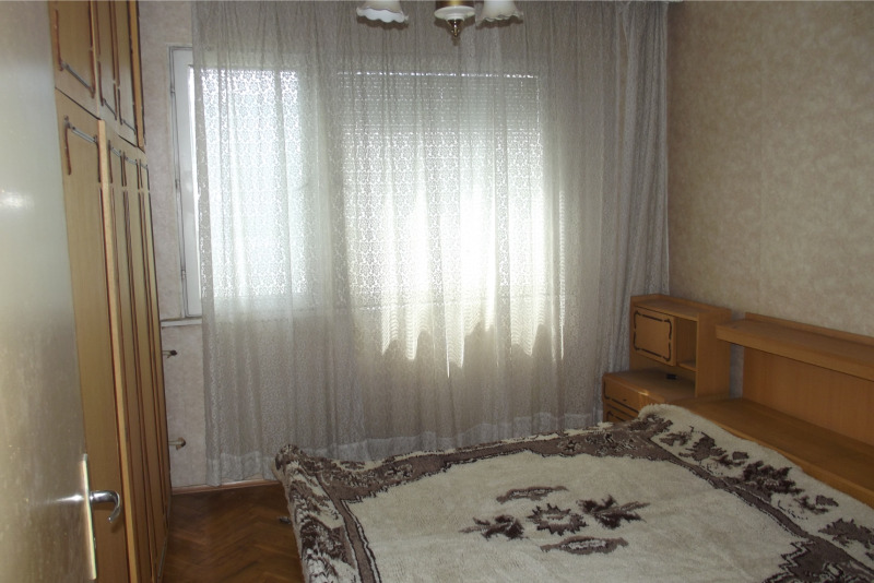 Продава  3-стаен град Враца , Сениче , 90 кв.м | 69843214 - изображение [2]