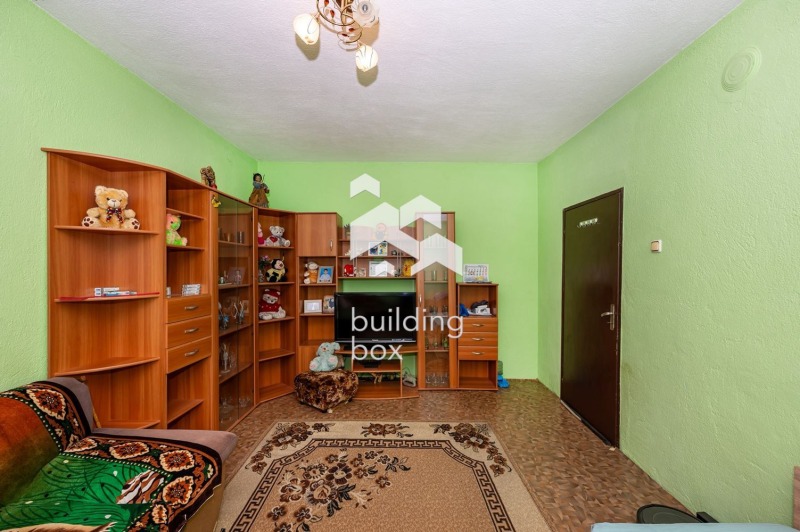 Продава КЪЩА, с. Труд, област Пловдив, снимка 3 - Къщи - 52968477