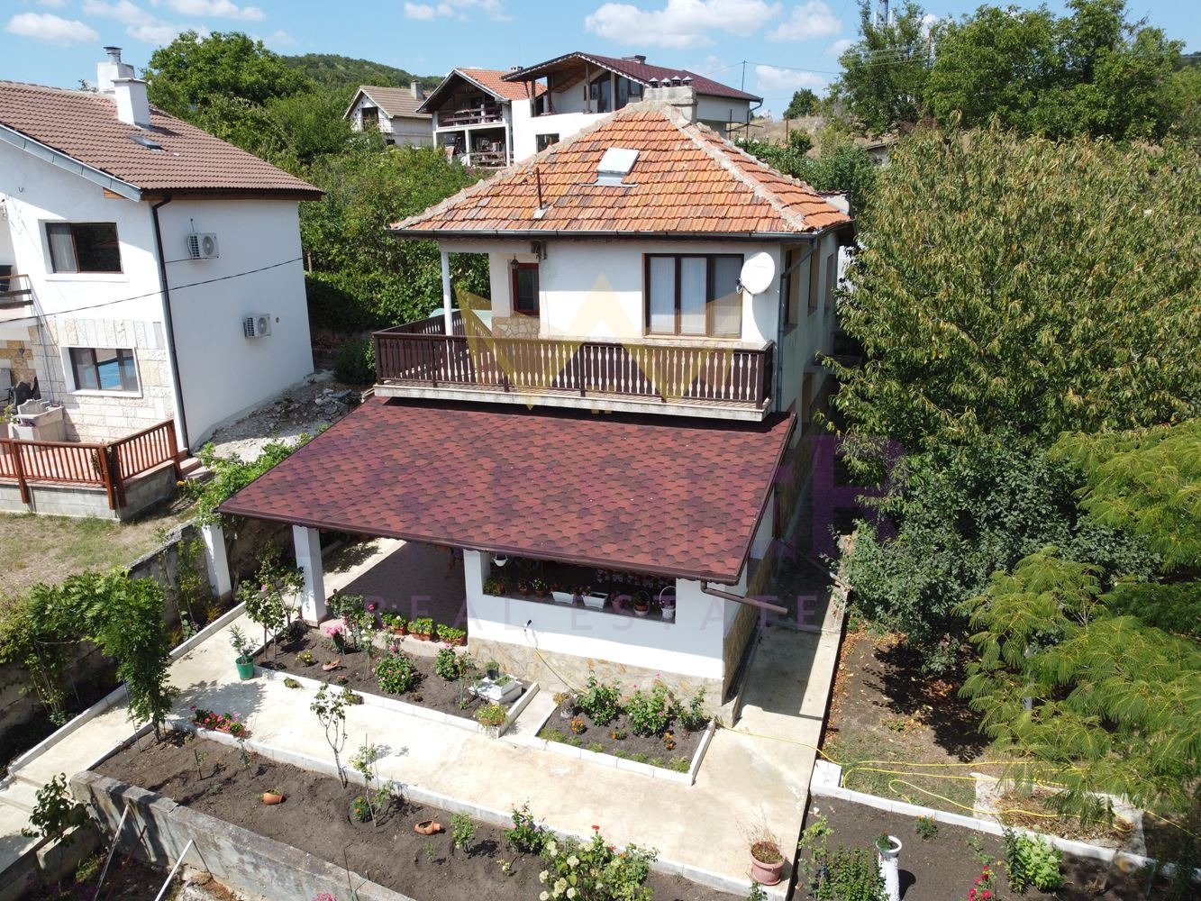 Продава КЪЩА, с. Долище, област Варна