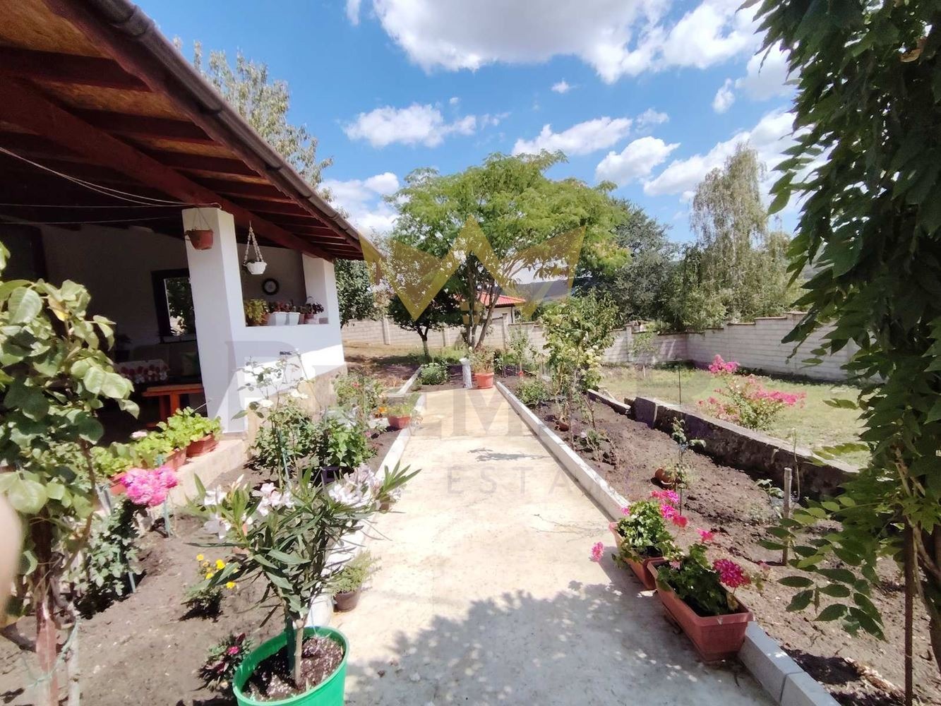 Продава КЪЩА, с. Долище, област Варна, снимка 3 - Къщи - 54254968