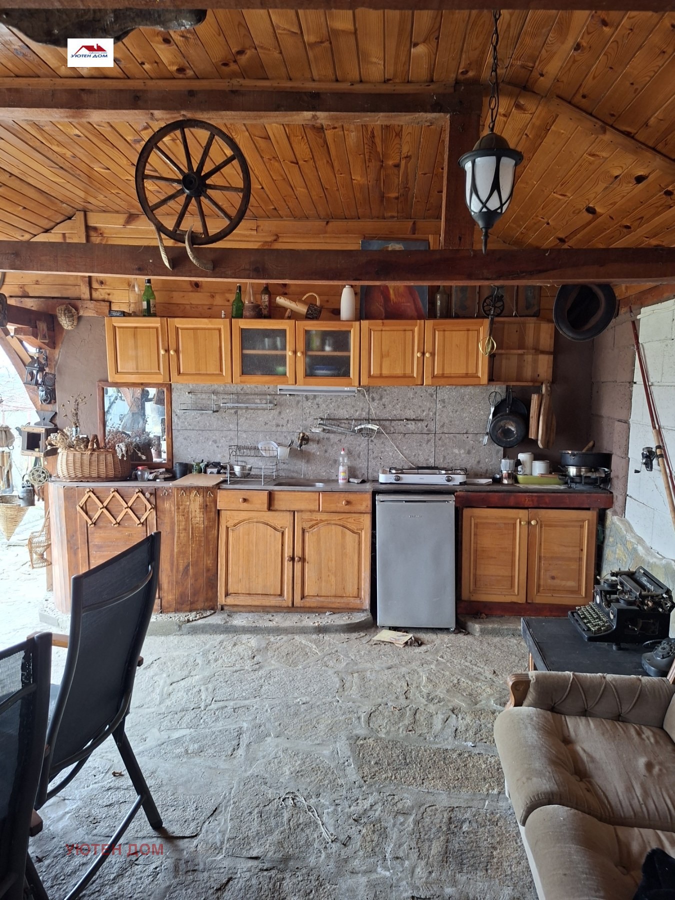 Продава КЪЩА, с. Ловец, област Шумен, снимка 4 - Къщи - 54923648