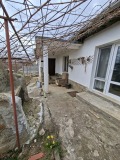 Продава КЪЩА, с. Ловец, област Шумен, снимка 9