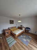 Продава КЪЩА, с. Ловец, област Шумен, снимка 15