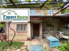Продажба на имоти в с. Съботковци, област Габрово - изображение 4 