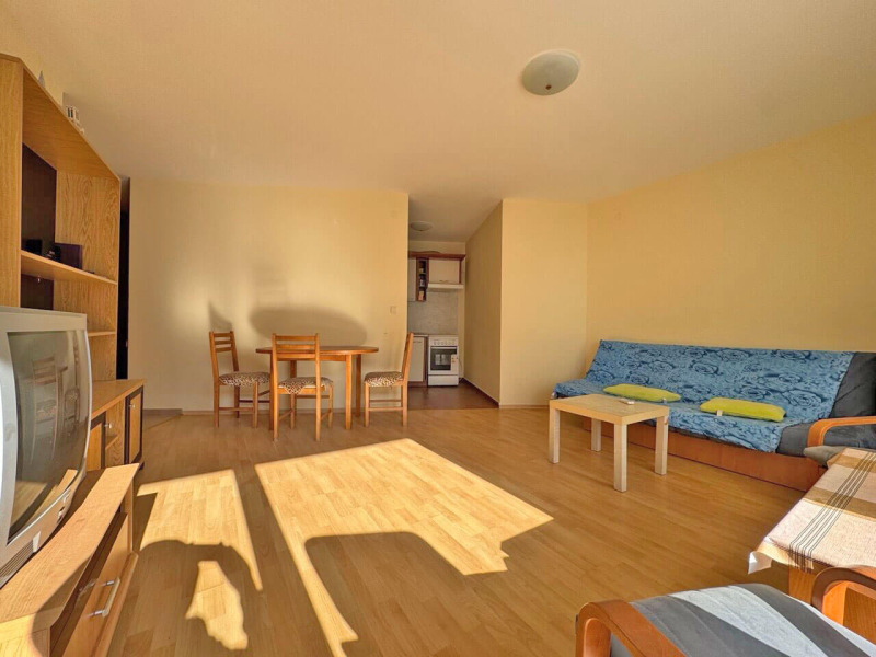 Na prodej  1 ložnice oblast Burgas , k.k. Elenite , 72 m2 | 85030920