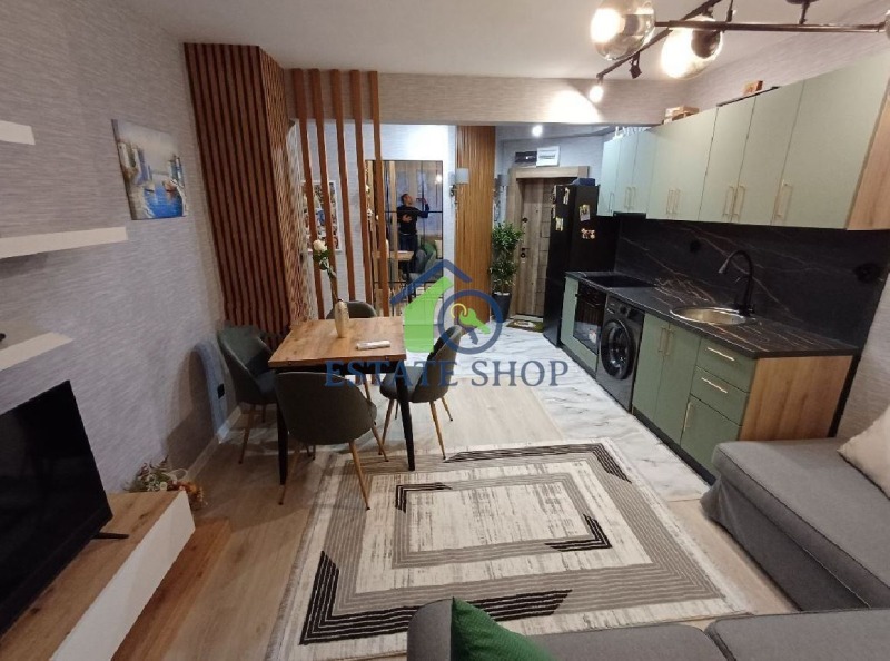 À venda  2 quartos Plovdiv , Karchiiaka , 65 m² | 77295314