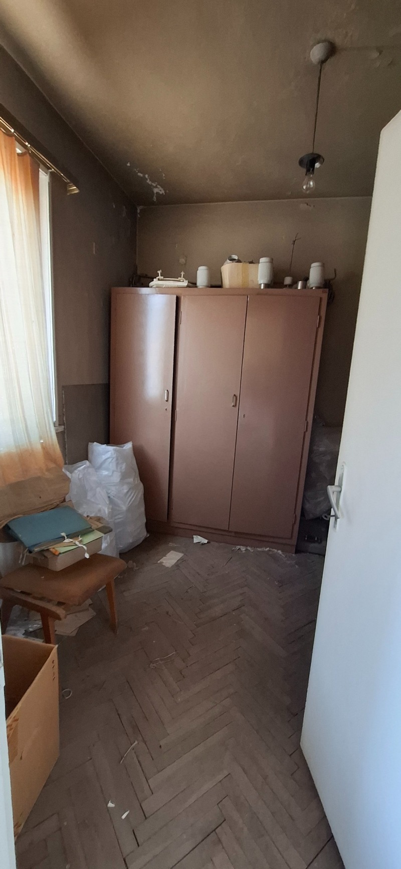 Продава  Къща област Пловдив , гр. Кричим , 291 кв.м | 73553236 - изображение [8]