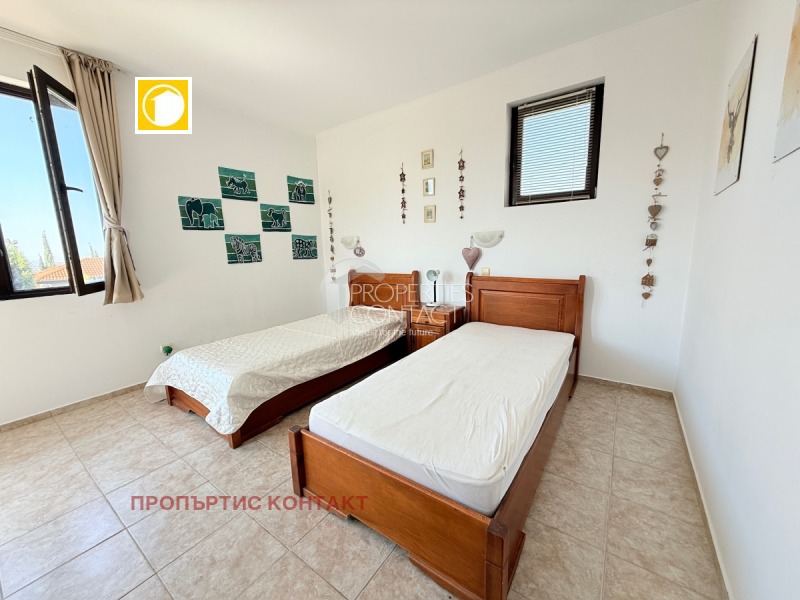 Продава КЪЩА, с. Кошарица, област Бургас, снимка 17 - Къщи - 52808526